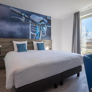 4* فندق Velotel