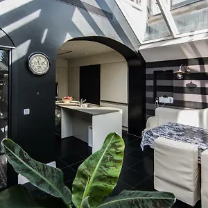 Casa Negra Bruges